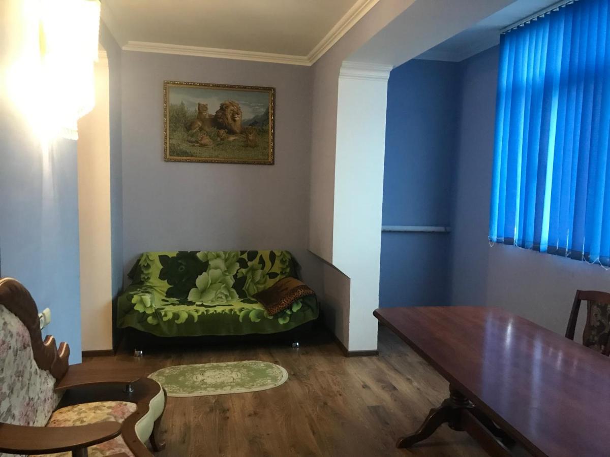 Mini Hotel Amra Pizunda Exterior foto